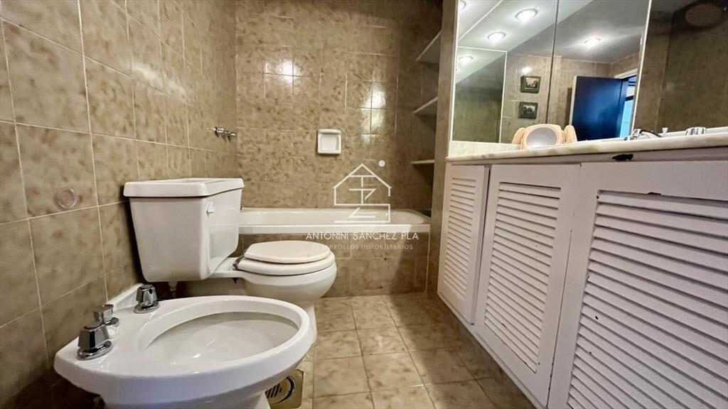 Apartamento 2 dormitorios Punta del Este vista a la Brava