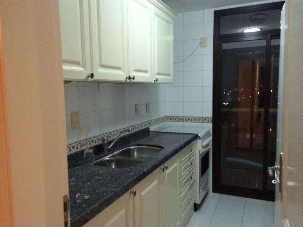 Alquiler Apartamento Amoblado 3 Dormitorios con Garaje - Pu