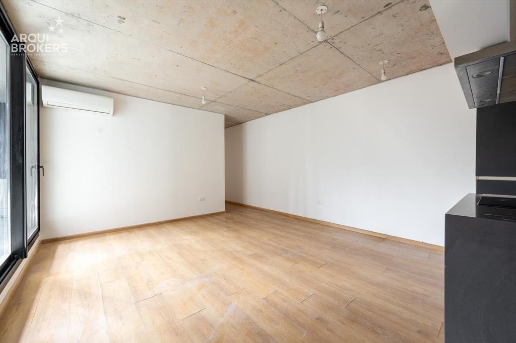 Apartamento de 2 dormitorios en alquiler en Centro - 807