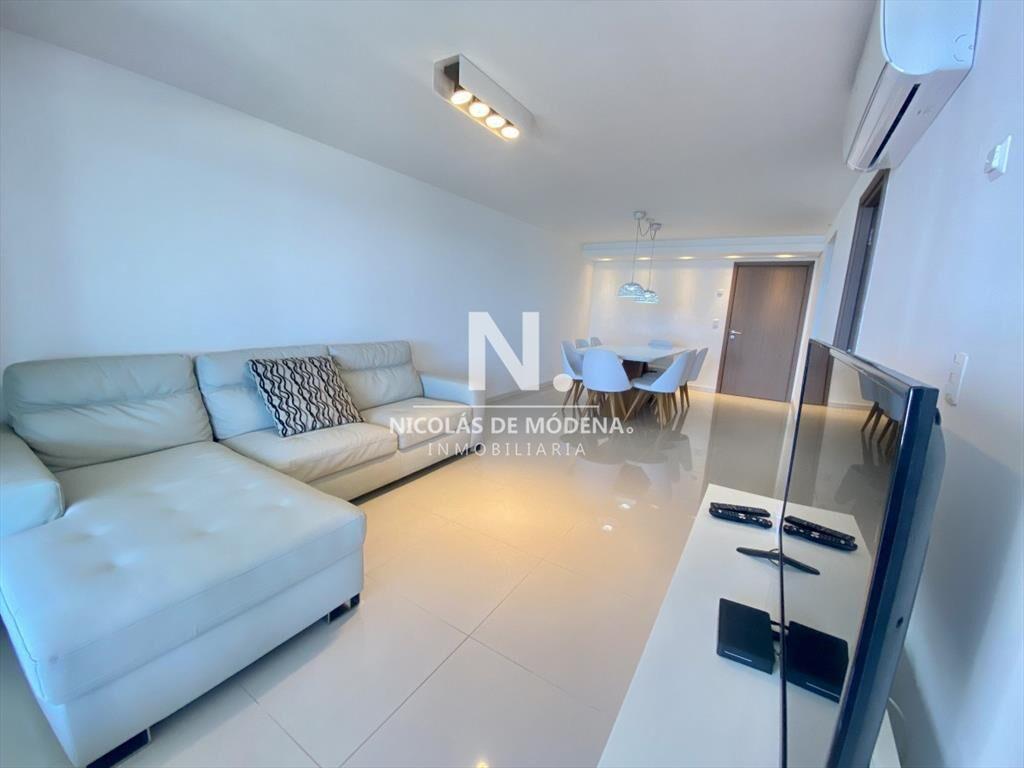 Venta apartamento 3 dormitorios punta del este