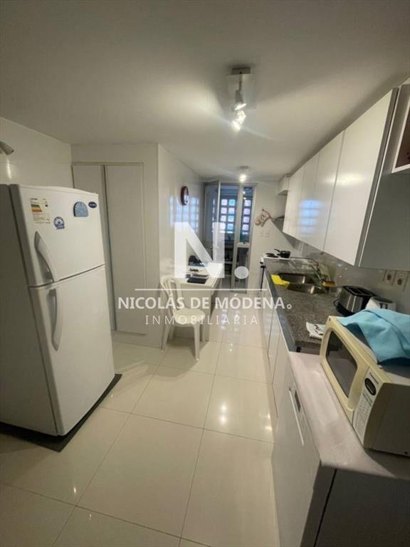 Vende apartamento de 2 dormitorios mas de en al