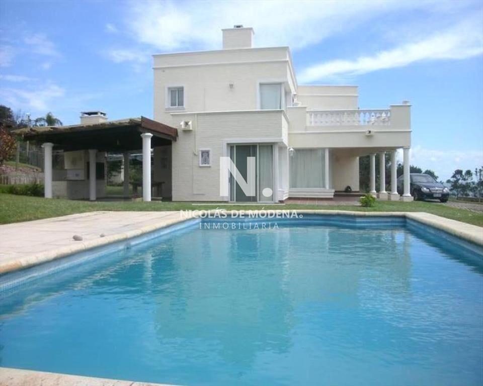 Punta Ballena Casa en Venta Cuatro Dormitorios