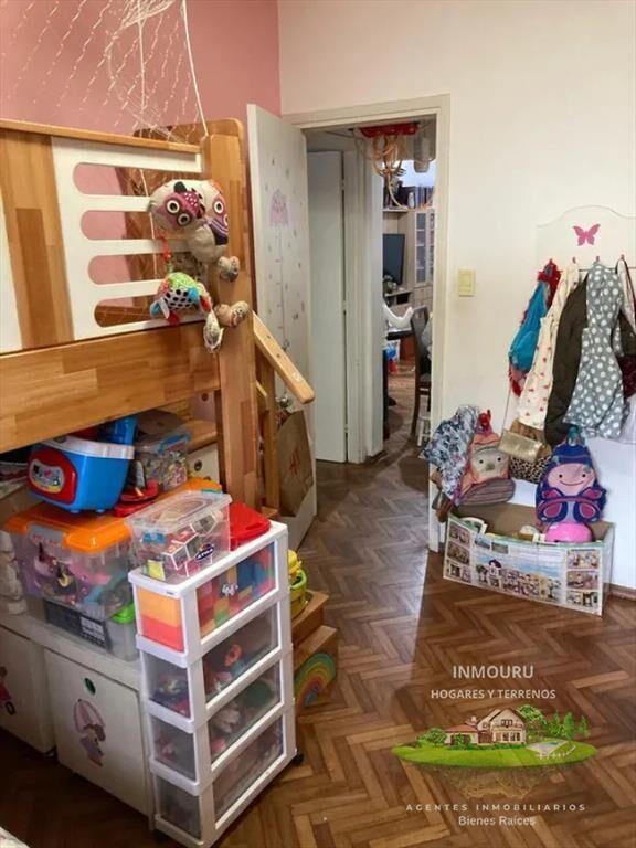 Vendo apartamento a pasos de la rambla
