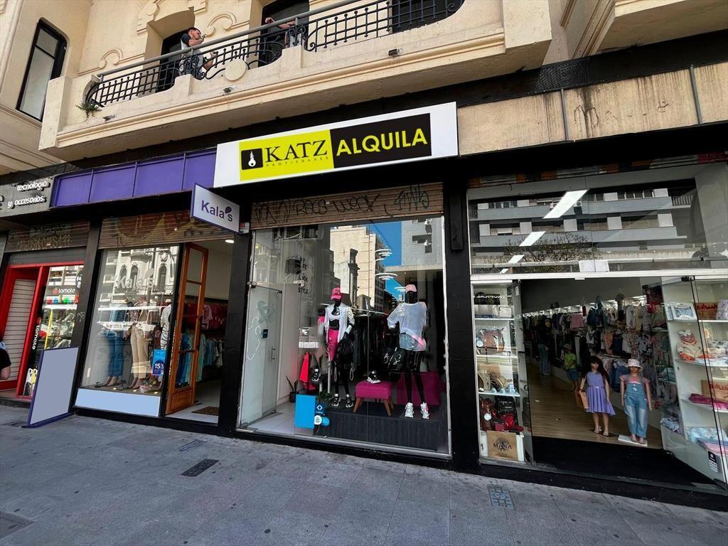 Local , 18 de julio y Vazquez, 200 m2 , 9 mts de frente ,ac