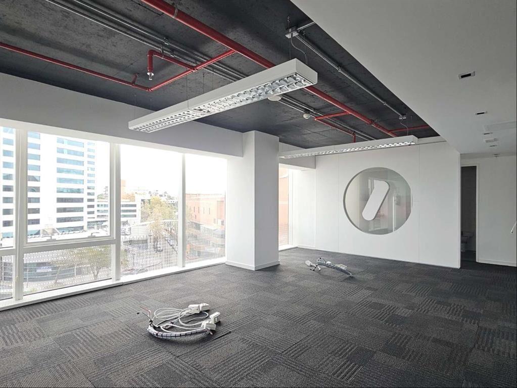 Oficina WTC - World Trade Center 4 - Alquiler. Para entrar