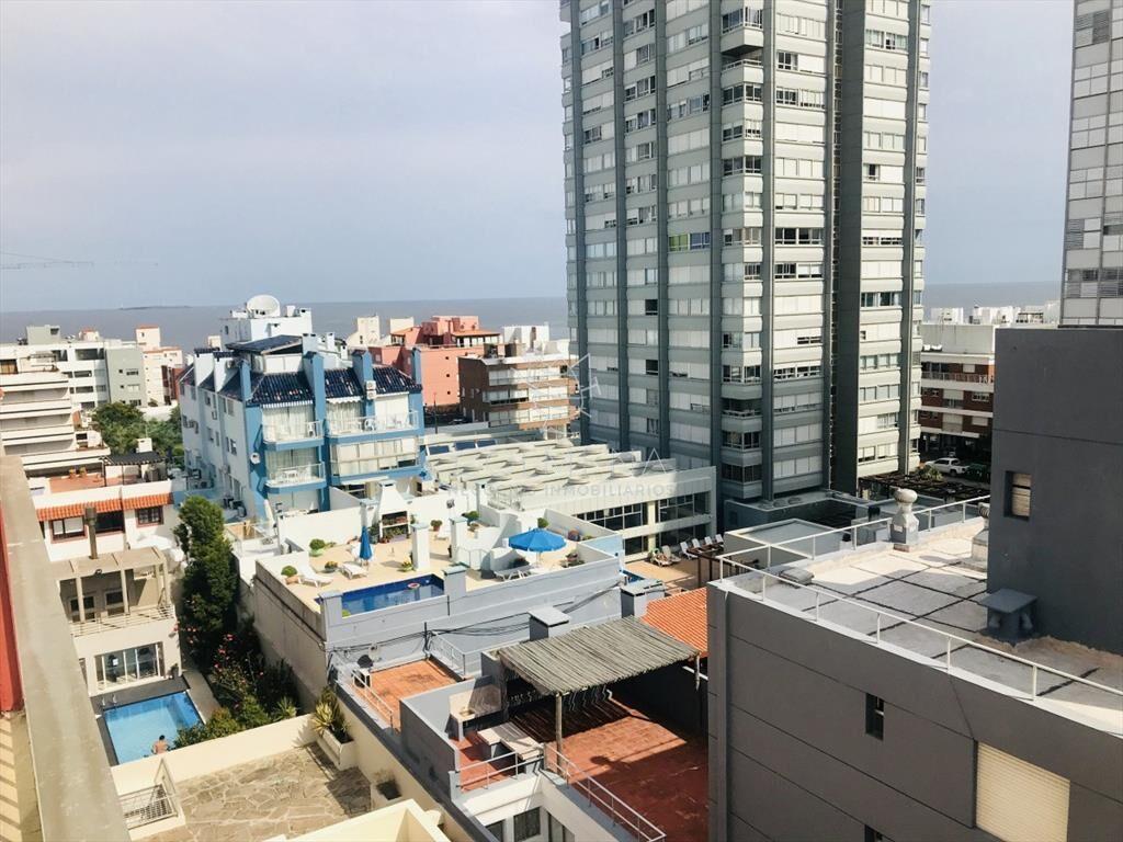 PRÓXIMO AL PUERTO !