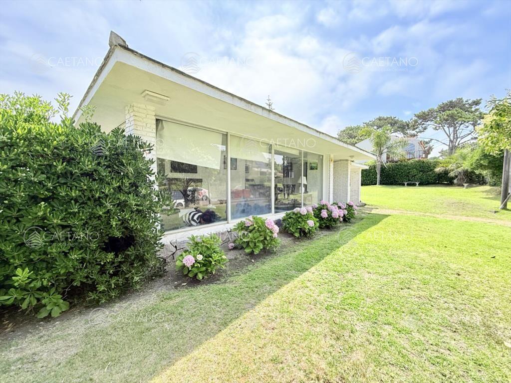 Casa en venta Rincon del Indio - Playa Brava