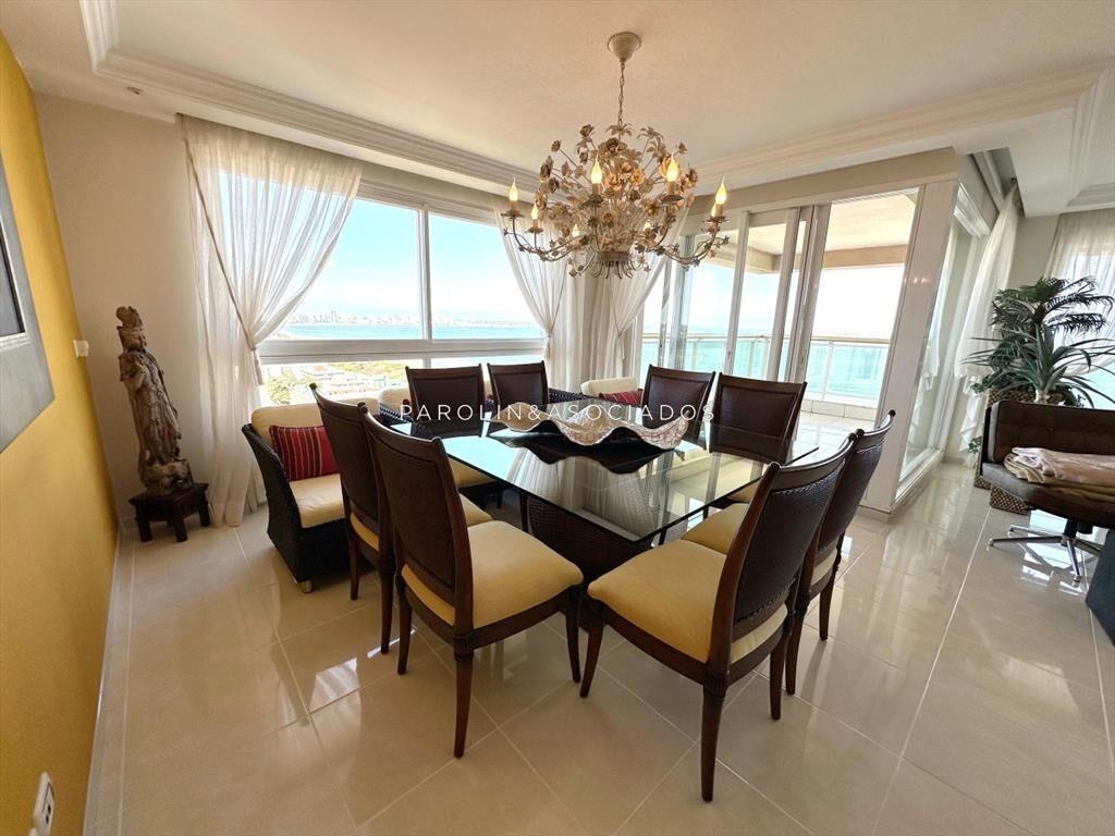 Apartamento en venta en Le Jardin de 3 en suite