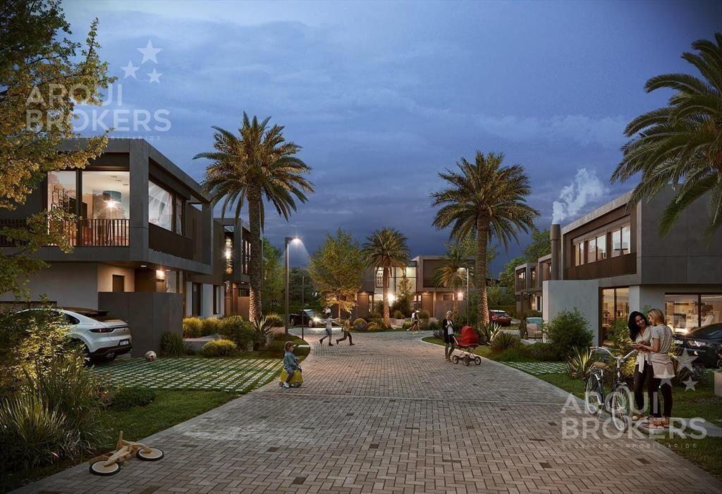 Casa de tres dormitorios en venta en Carrasco - 03B