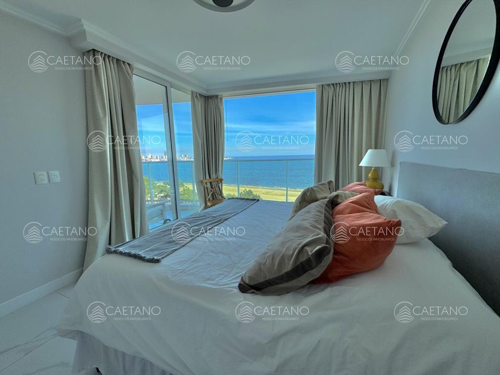 PARAMOUNT TOWER PUNTA DEL ESTE VENTA DE APARTAMENTO DE 3 SU