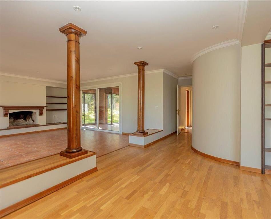 Venta de Casa en Barrio Privado Carmel, 4 dormitorios y ser