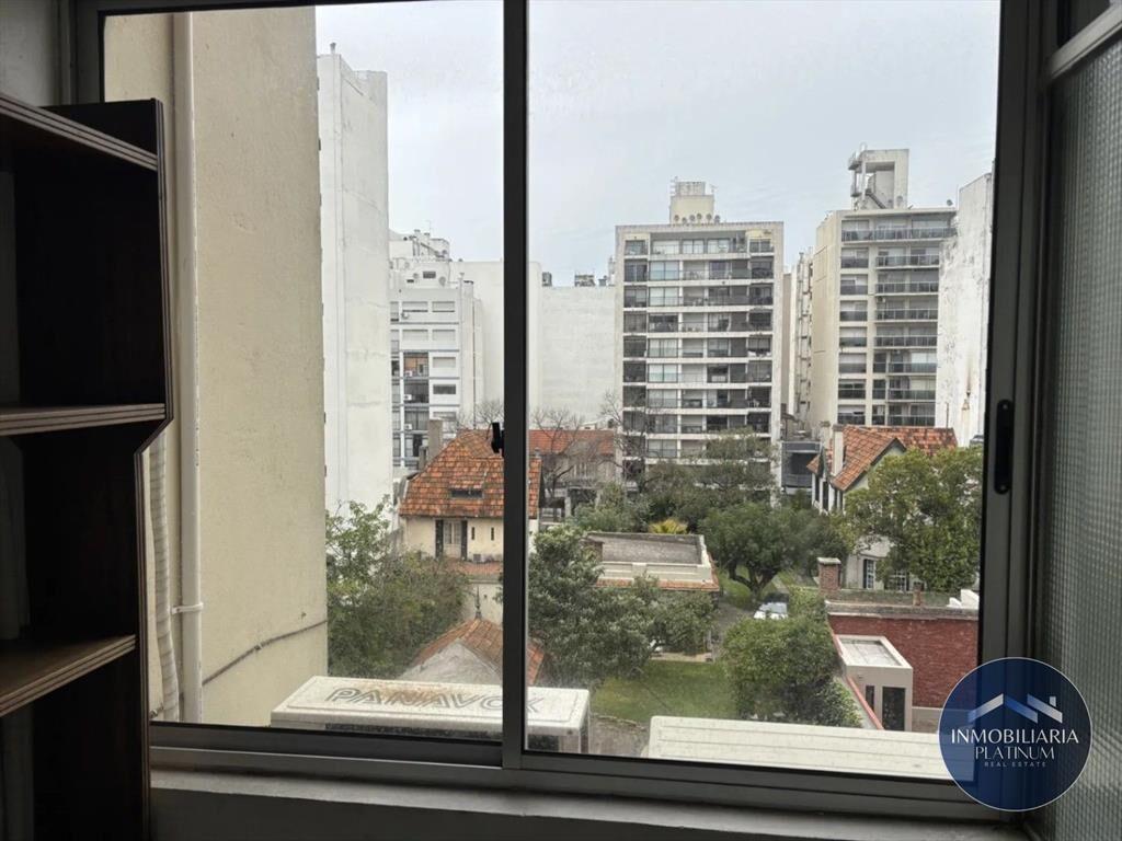 Apartamento 2D, 2B, Piso 5 en alquiler c/ cochera en Pocitos