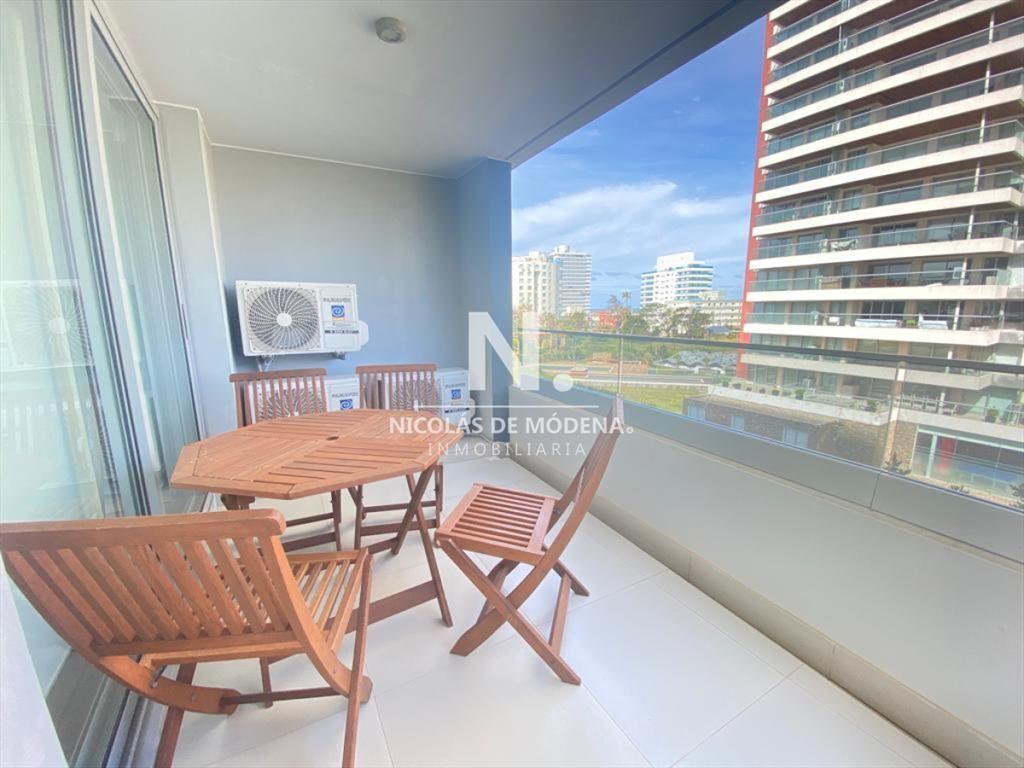 Apartamento en venta en Torre Esmeralda