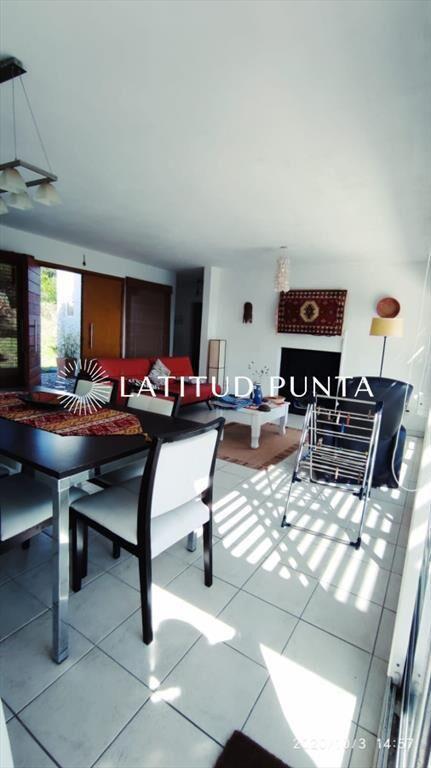 Casa en Punta Ballena con vista al mar