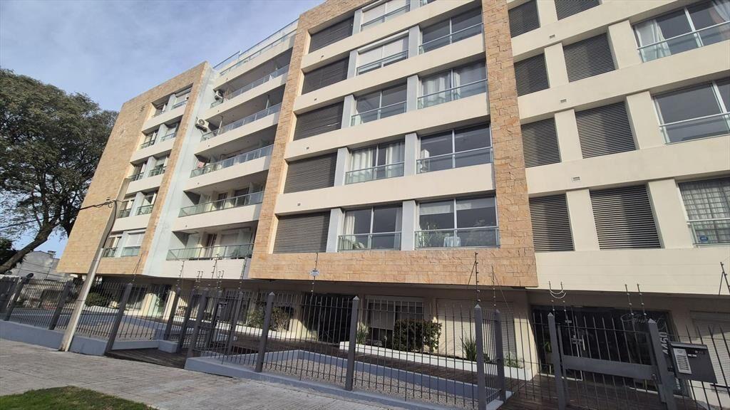 Alquiler Apartamento 1 dormitorio Amoblado Malvin