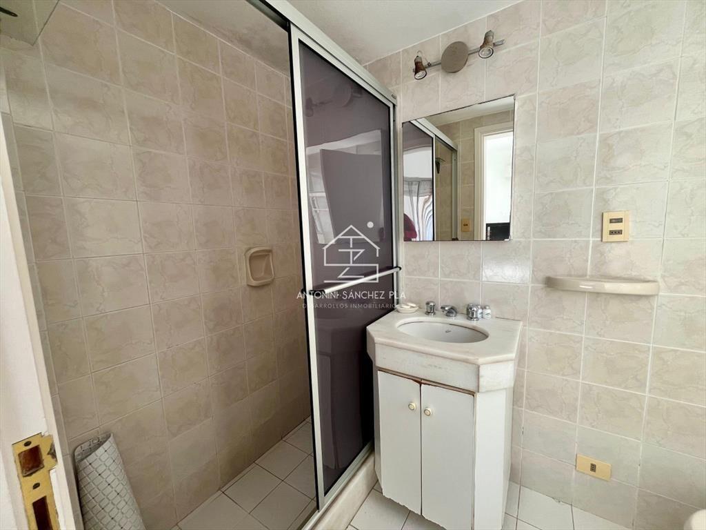 En venta apartamento en Peninsula de 3