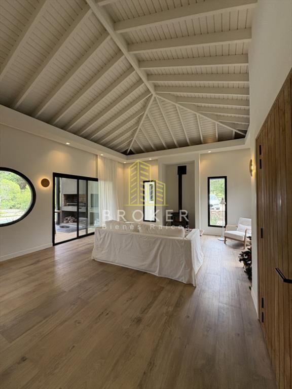 Excelente casa en alquiler anual en barrio privado en la ba
