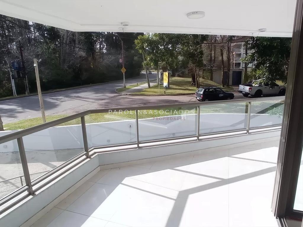 En venta hermoso apartamento en San Rafael, Punta