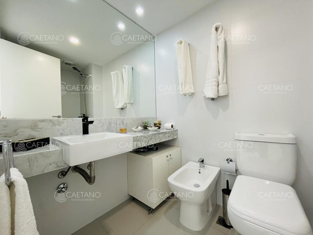 Apartamento en venta en Playa Mansa Punta del