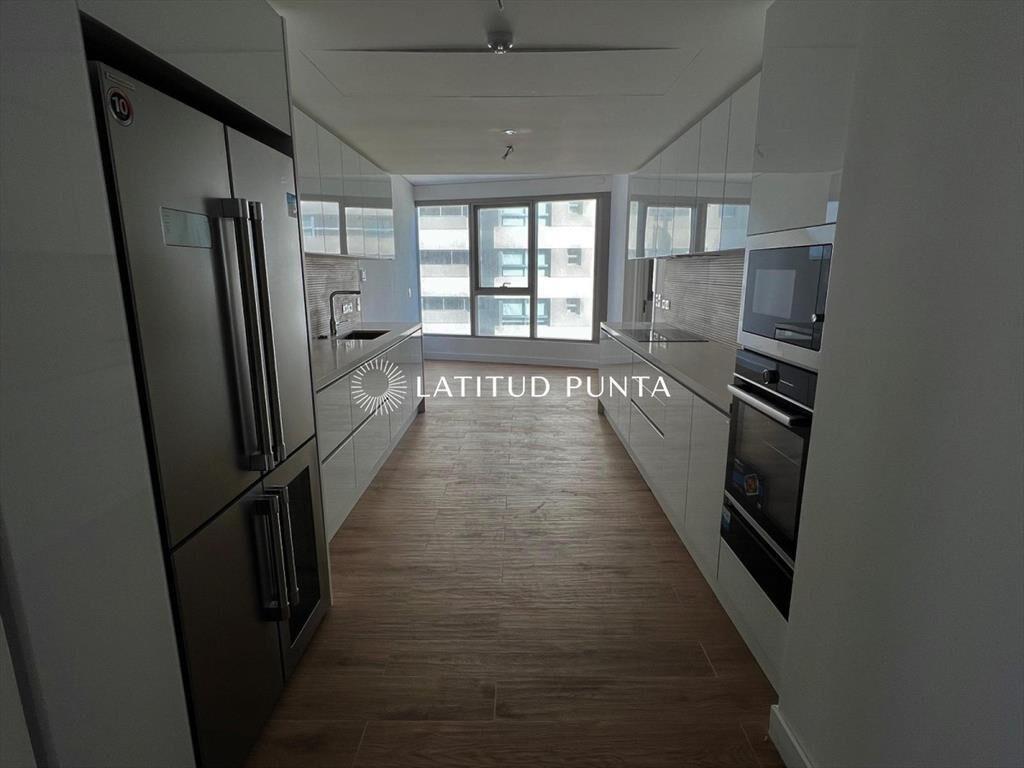 Apartamento en Punta del Este, Brava