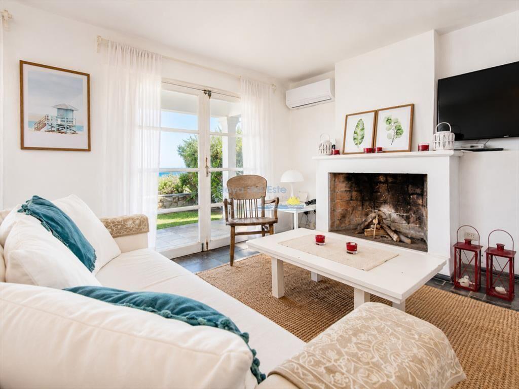 Alquiler Anual, Excelente Casa de 4 Dormitorios con Piscina