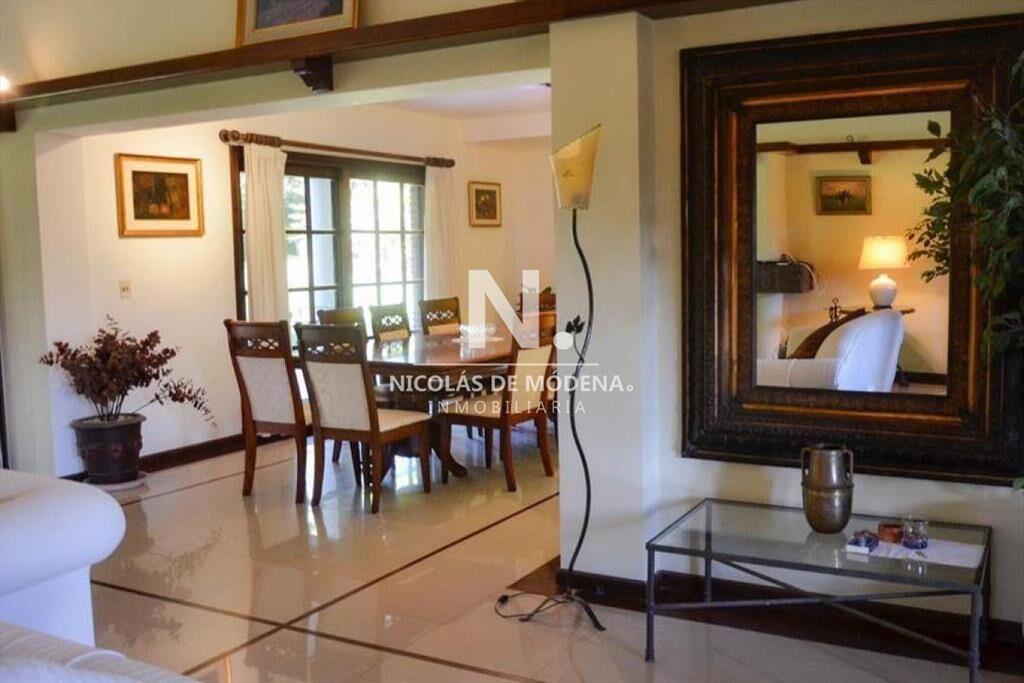 Chalet en Beverly Hills, Punta del Este