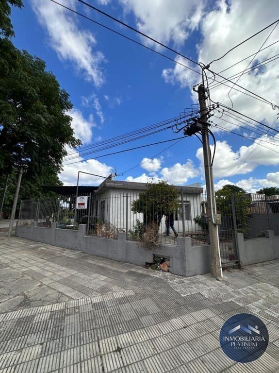 Casa en venta 3 dormitorios c/ cochera en Cerrito