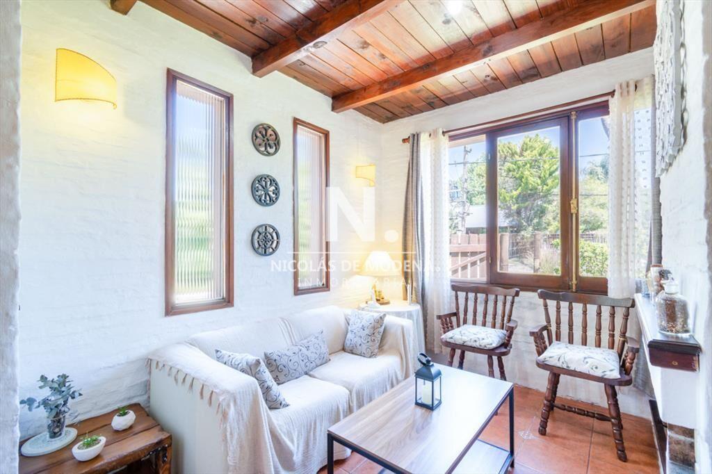 Hermosa casa PH en venta en Barrio Jardines de
