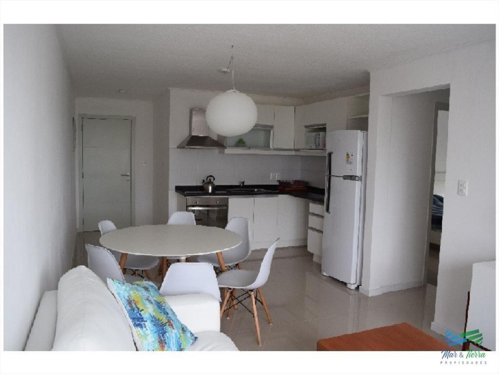 Apartamento en Aidy Grill, 2 dormitorios *