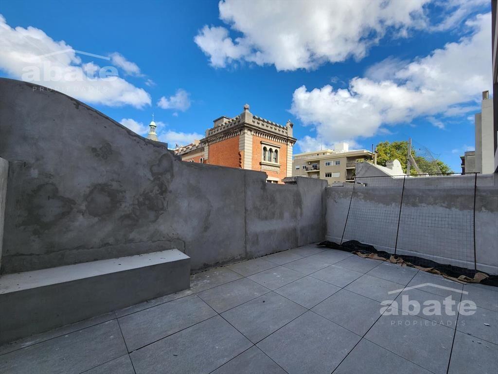 Alquiler apartamento 1 dormitorio con patio , opción de gar