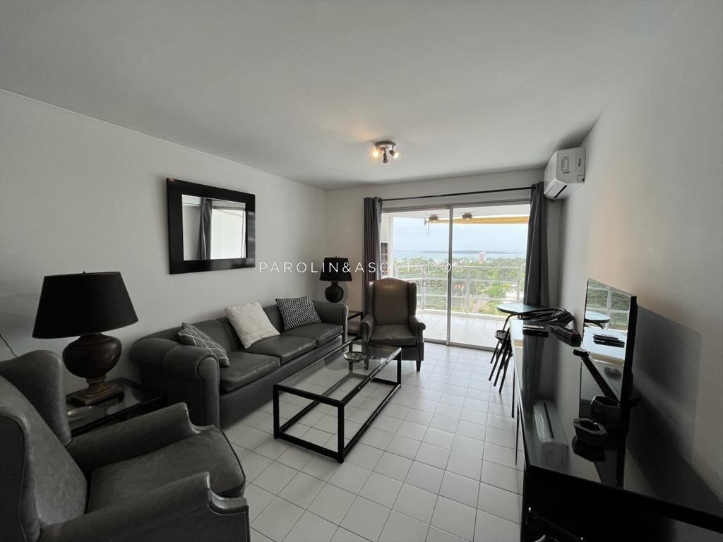 Apartamento en venta de 3 dormitorios en Roosevelt, Punta d