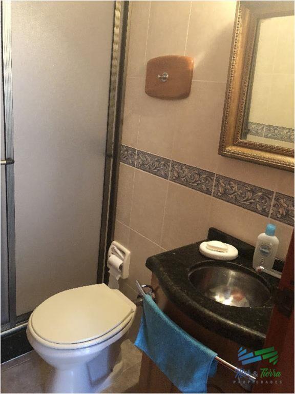 En venta apartamento 2 dormitorios sobre calle