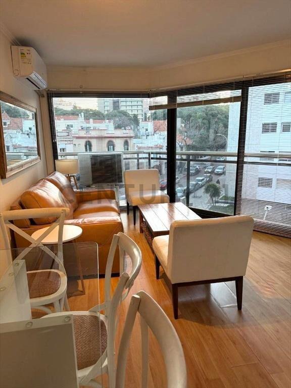 Apartamento en POCITOS 1 dormitorio AMOBLADO