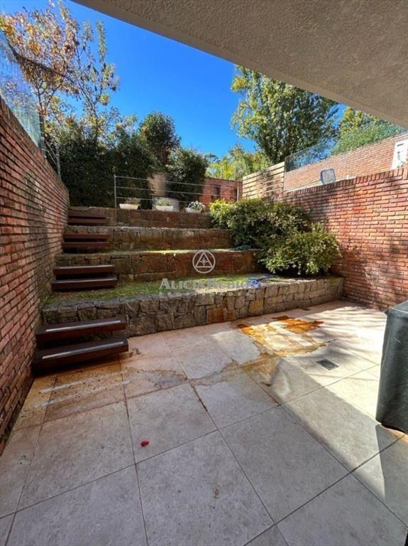 APARTAMENTO EN PLENO CARRASCO CON BARBACOA + FONDO + P...