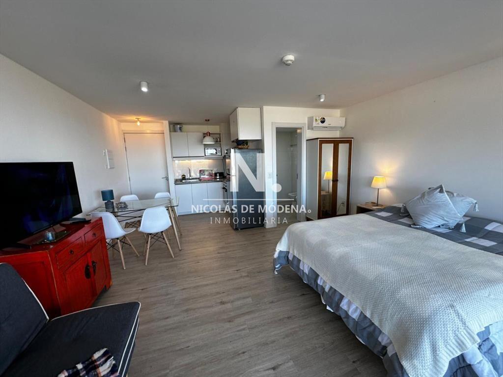 Monoambiente en venta en Punta Ballena