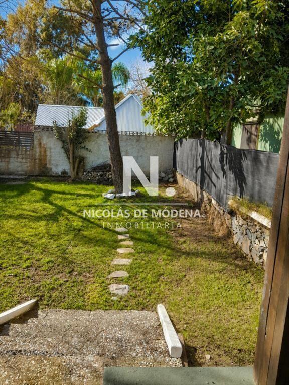 En venta casa de 2 dormitorios en el chorro,