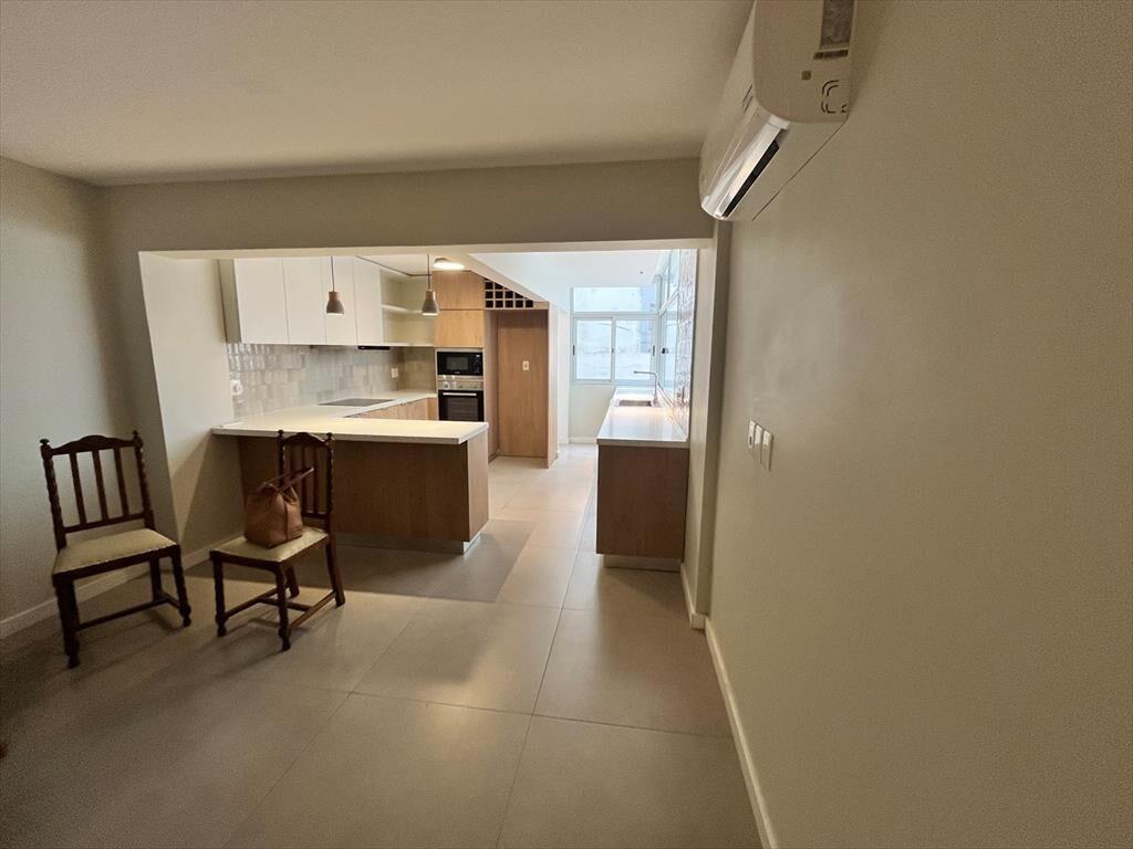 Venta con renta apartamento 3 dormitorios y garaje Golf