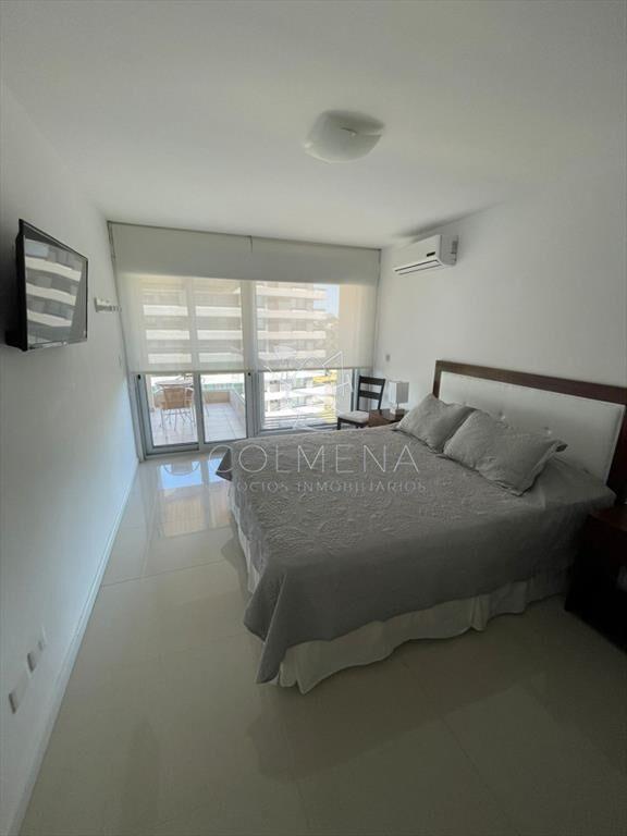 OPORTUNIDAD apartamento en ICON! gran planta de