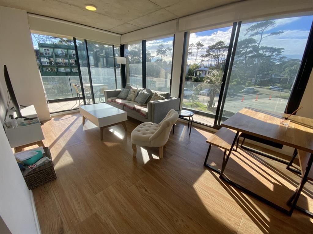 APARTAMENTO DE 2 DORMITORIOS EN VENTA EN MANSA BAY