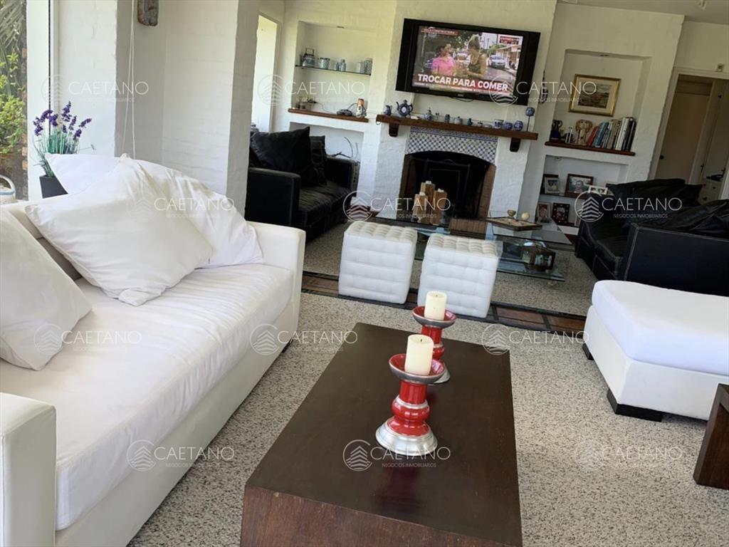 Venta casa 6 dormitorios - Playa Mansa, Punta del