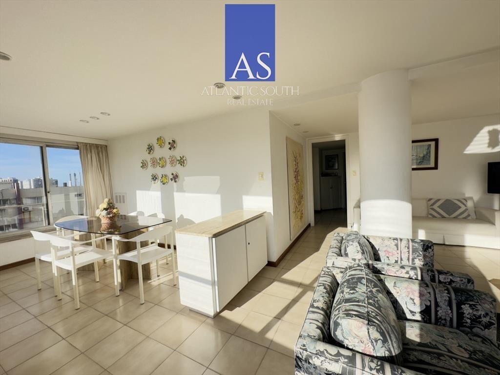 Apartamento en venta 2 dormitorios con vista y en