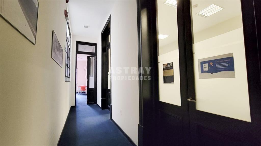 Oficina en Alquiler