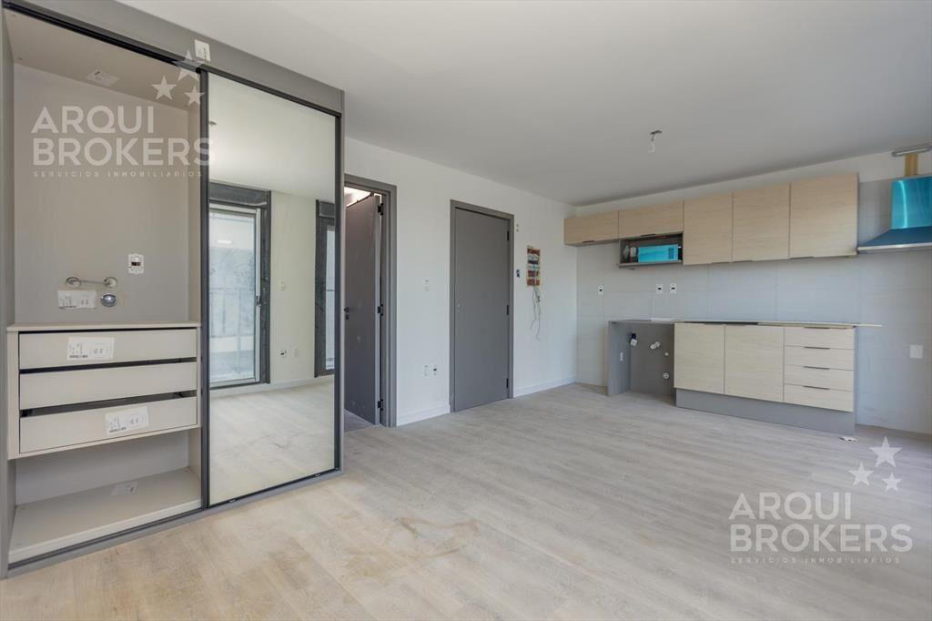 Apartamento de un dormitorio en venta con renta en La Blanq
