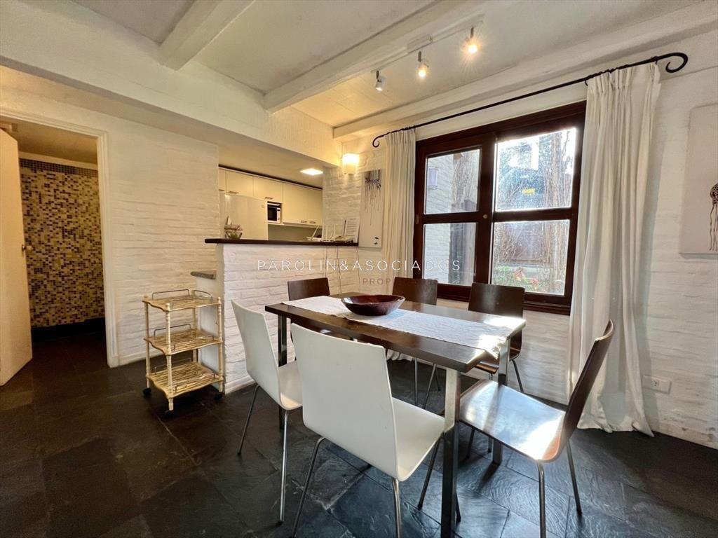 Casa en venta de 2 dormitorios en barrio privado