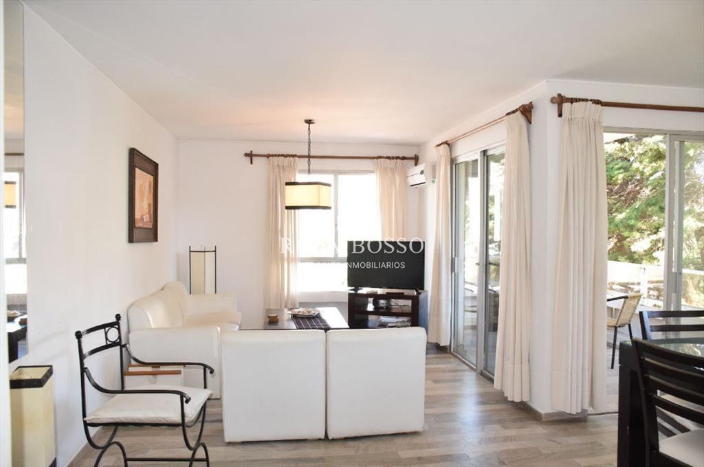 Apartamento en Peninsula, 3 dormitorios *