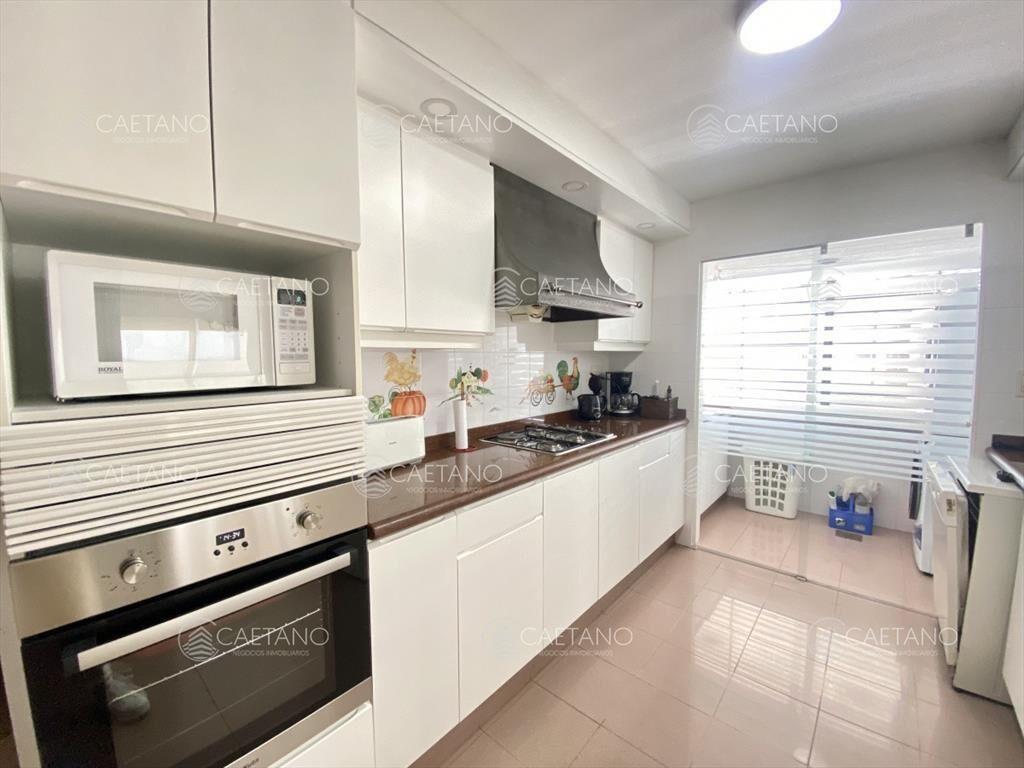 Venta apartamento 3 dormitorios. Playa mansa, del