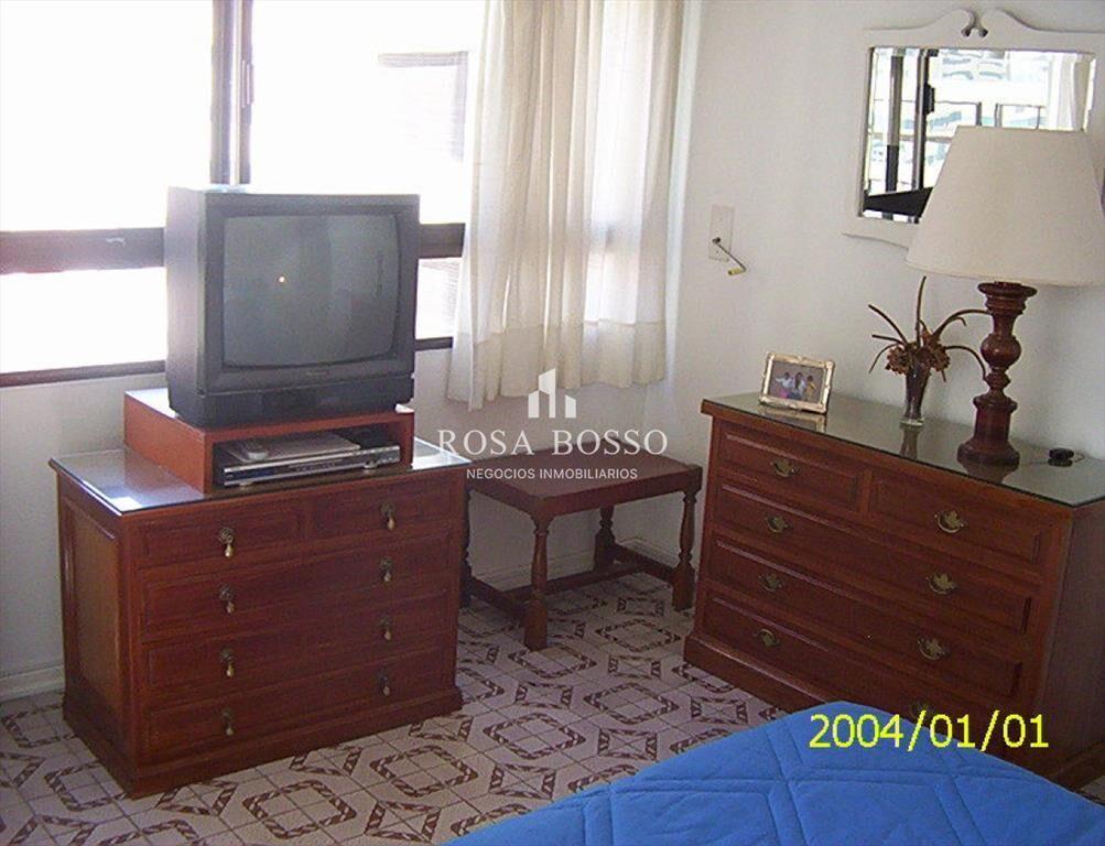 Apartamento en Brava, 1 dormitorios *