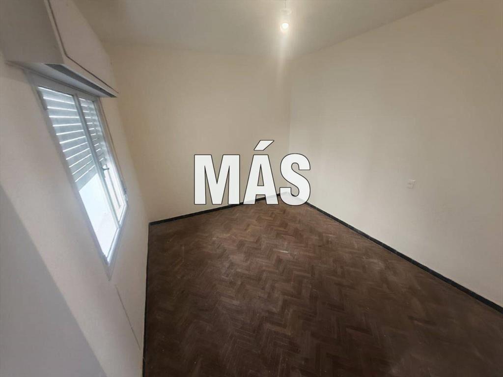Casa Alquiler La Comercial Montevideo iMas.uy MA...