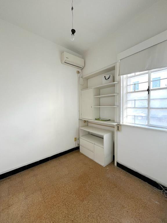 A PASOS DE SOCA Y GESTIDO! CASA DE DOS PLANTAS, GARAGE Y PA