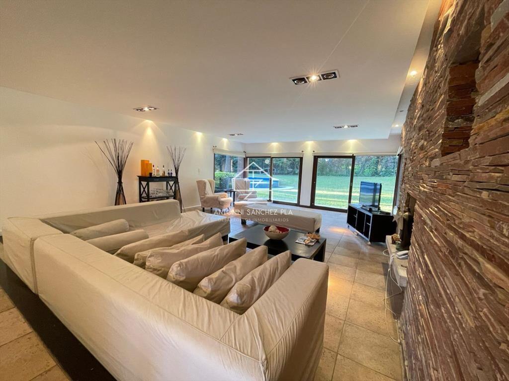 Magnifica residencia